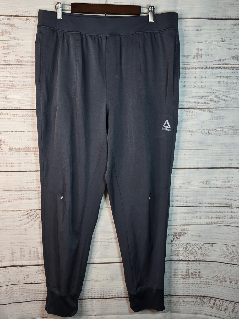 Reebok XL Navy Performance Jogger Pants Stretch Athletic Activewear